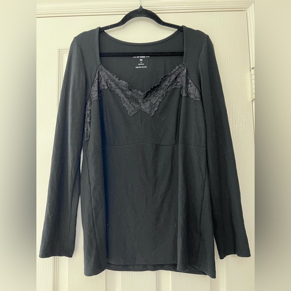 Torrid Long Sleeve Top - Picture 1 of 3